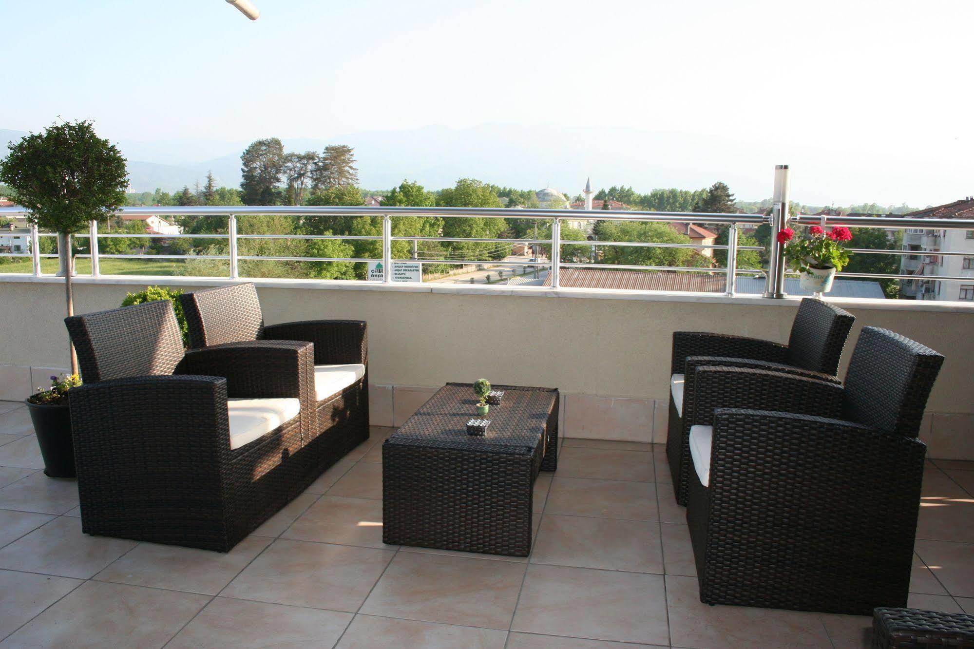 Gosterisli Otel Duzce Exterior photo